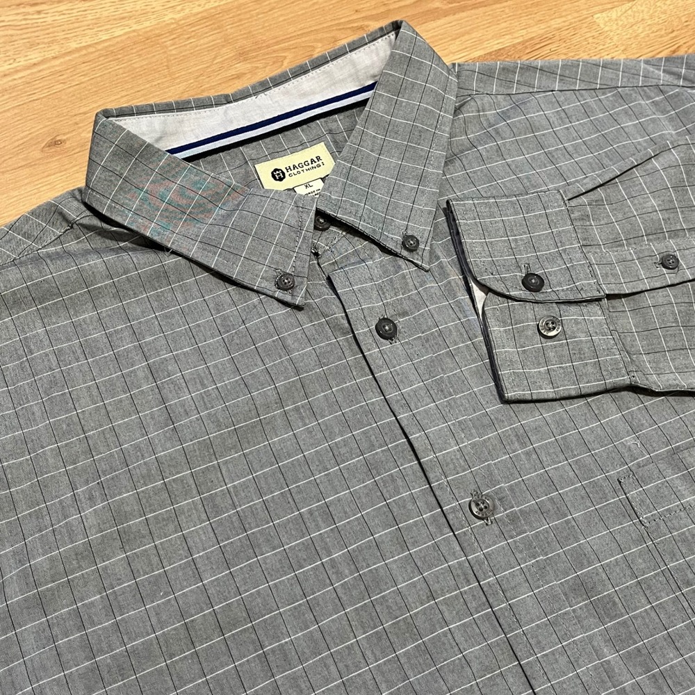 Haggar Mens XL Grey Grid Button Down Shirt Long Sleeve Cotton Blend Office